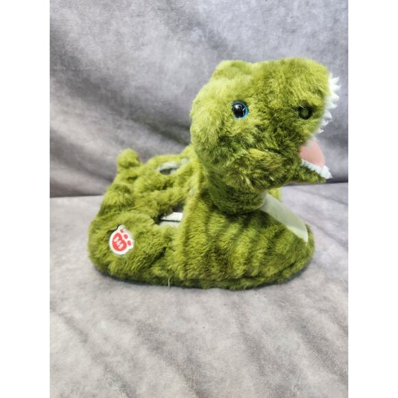 Build a Bear Dinosaur Slippers Child Size M 12/13 Furry Slip On Green T-rex EUC - Picture 5 of 7